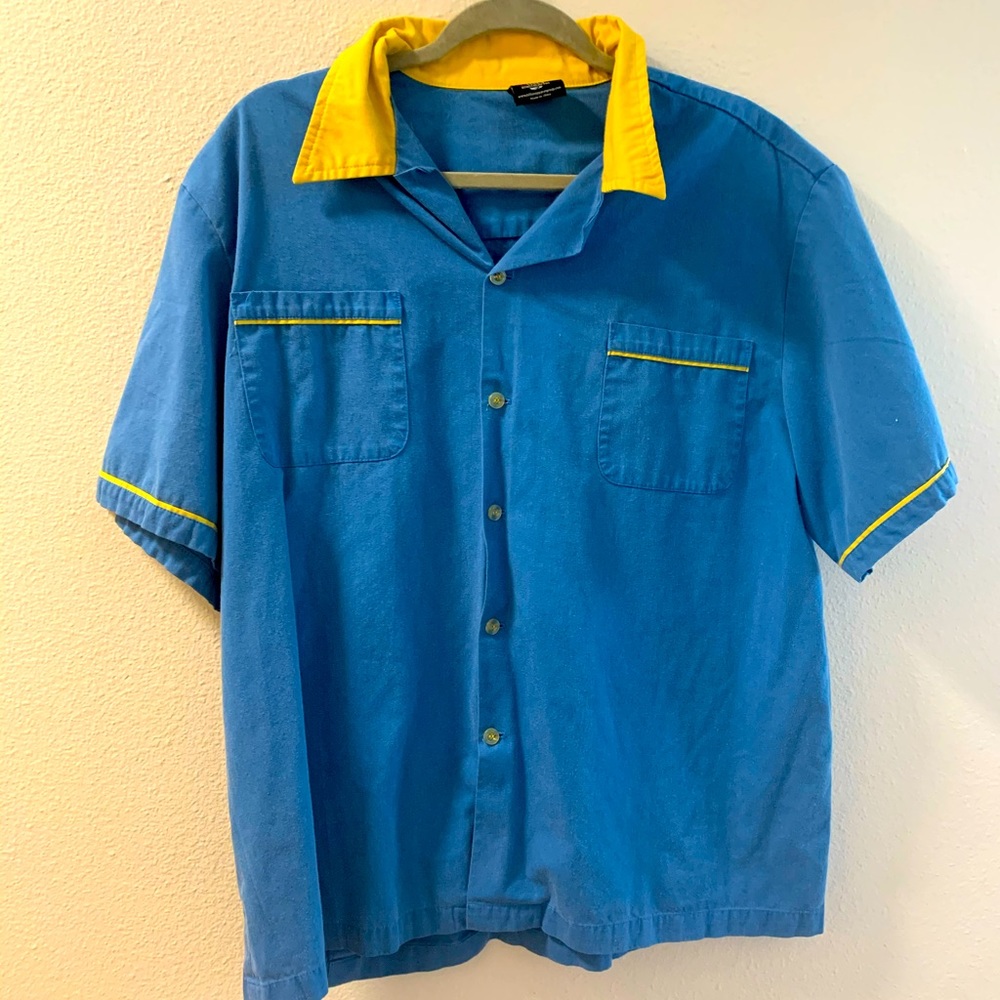 Vintage bowling shirt